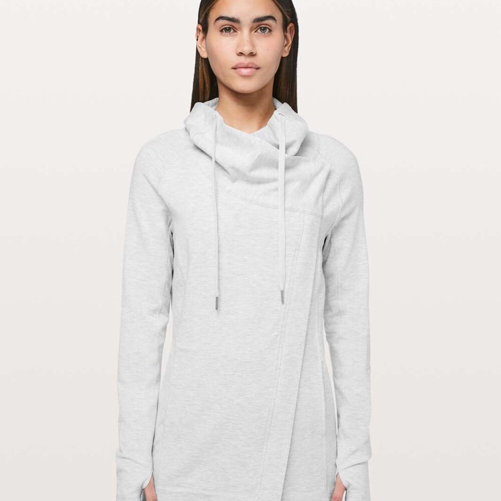 Lululemon Coast Easy Wrap Heathered Core Ultra Light Grey